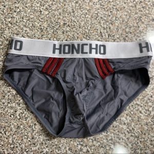 Honcho Brief